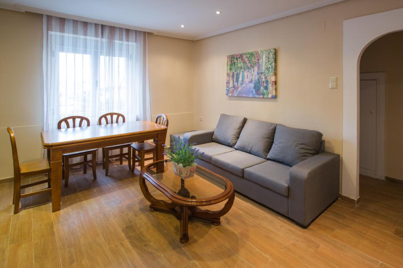 Apartamentos Turisticos Avila Villa Carmen III Екстер'єр фото